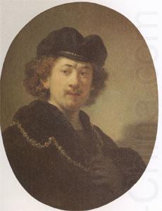 Self Portrait with a Gold Chain (mk05), REMBRANDT Harmenszoon van Rijn